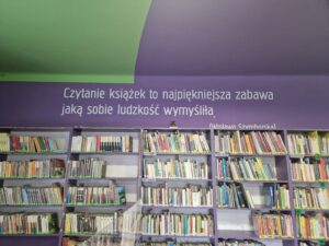 Napis w bibliotece