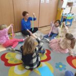 Dmuchanie na paski bibuły